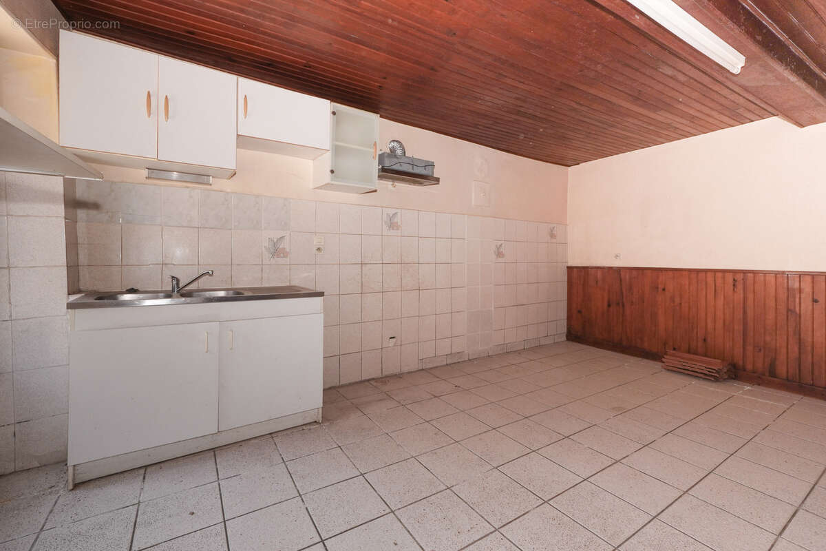 Maison à PONT-DU-CHATEAU