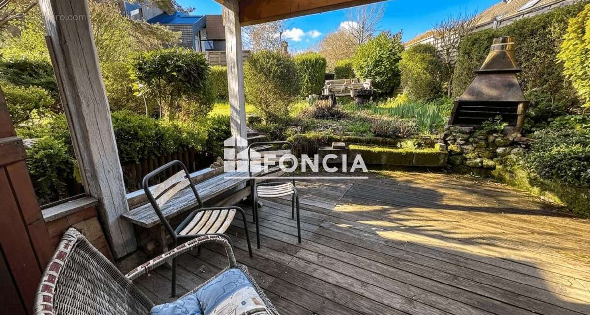 Maison à SAINT-JORIOZ