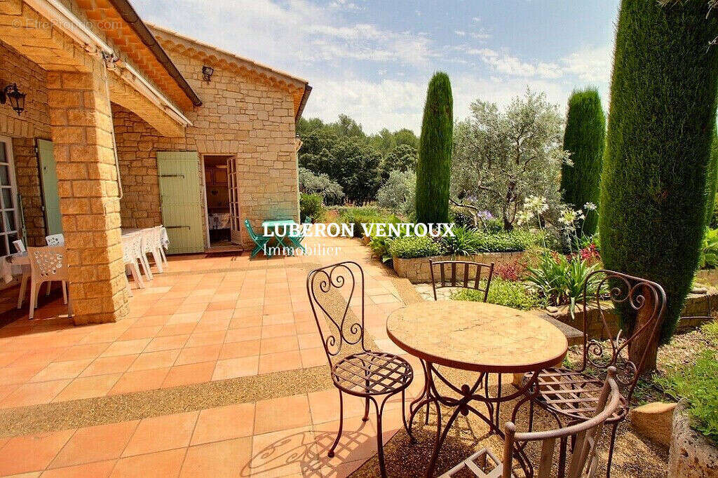 Maison à CRILLON-LE-BRAVE