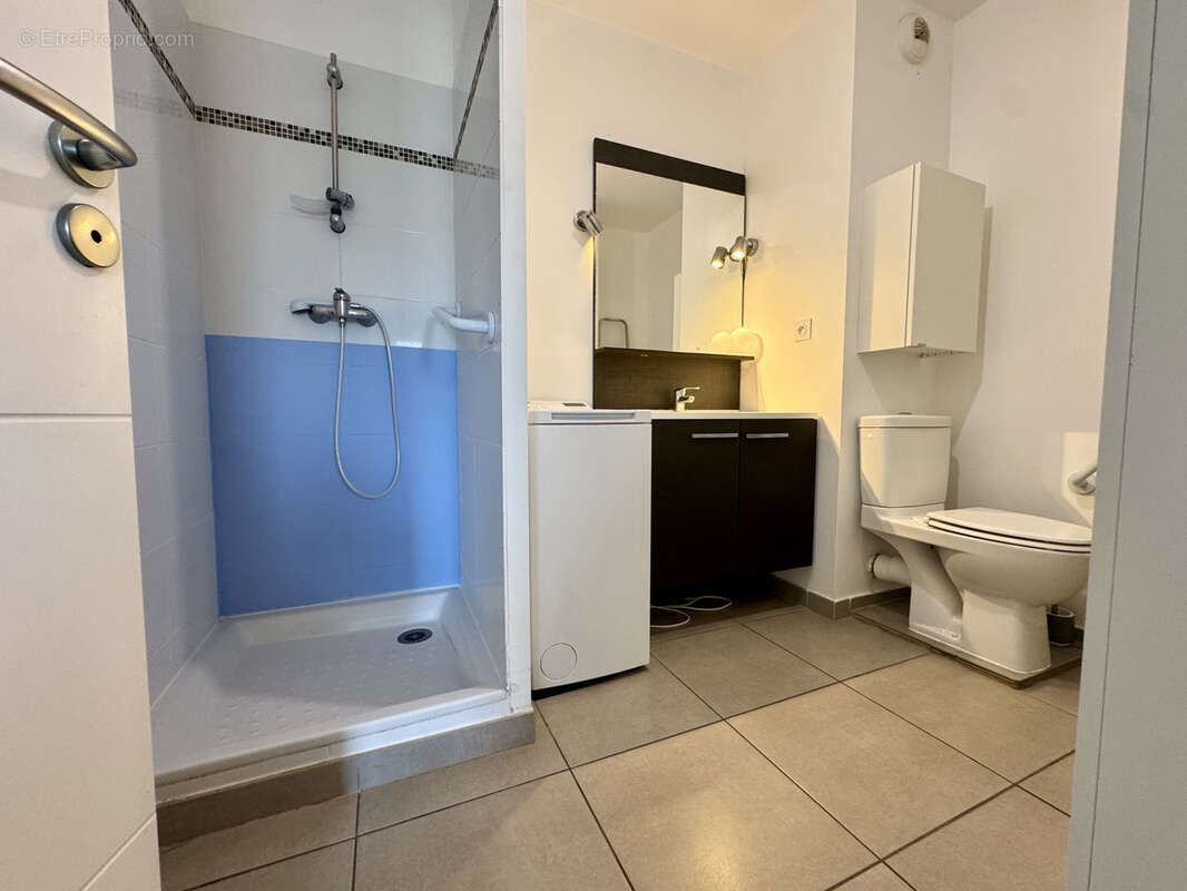 Appartement T2 proche de toutes commodités à la Londe les maures - photo 4