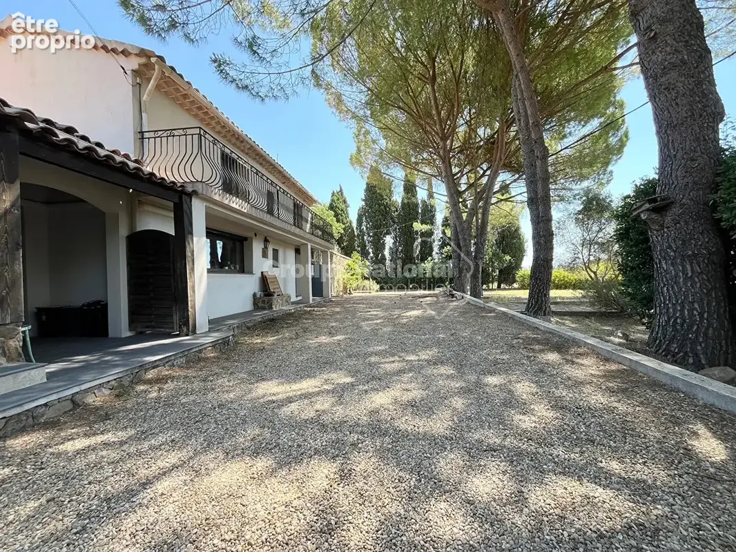 Maison individuelle piscine dependance. - photo 2