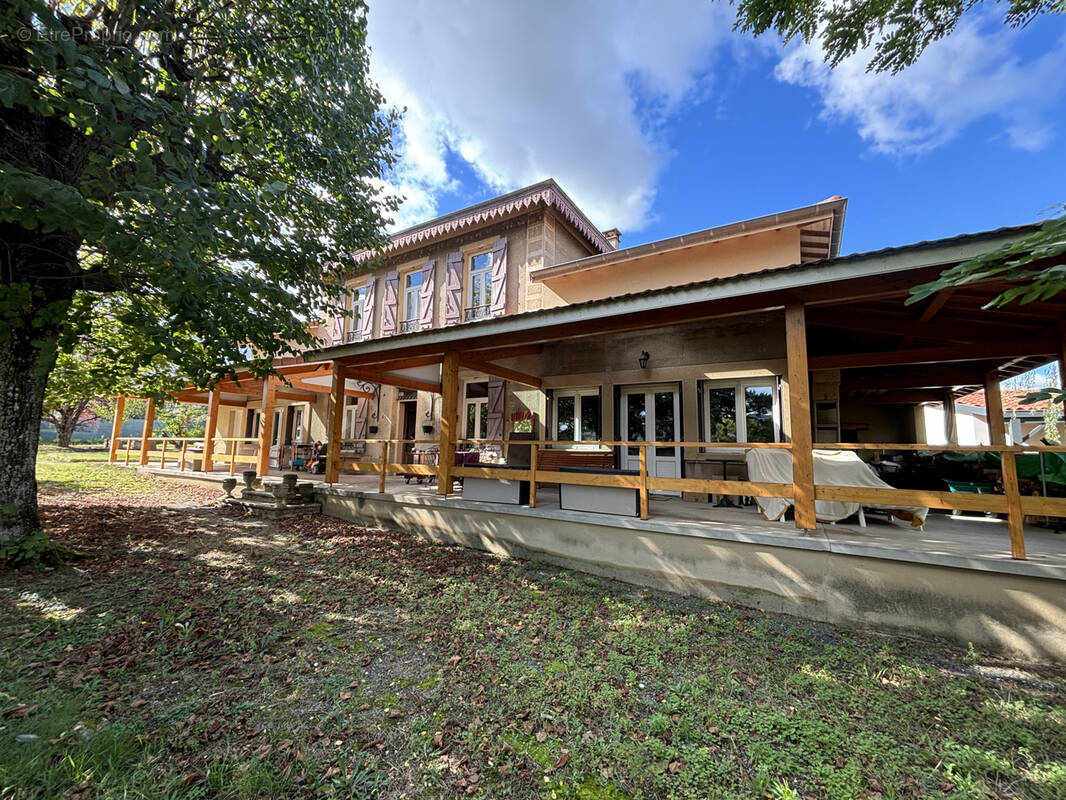 Maison à L'ARBRESLE