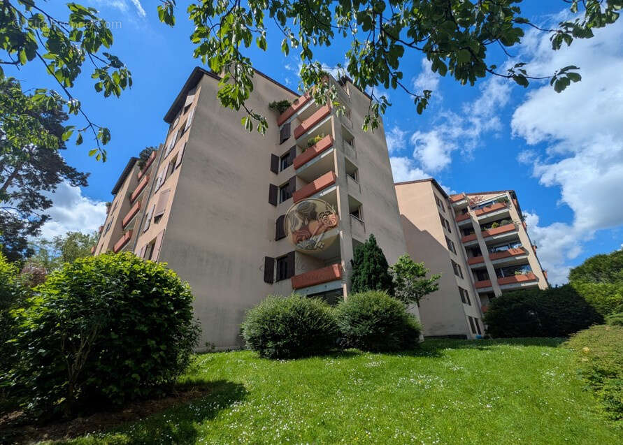Appartement à LYON-9E