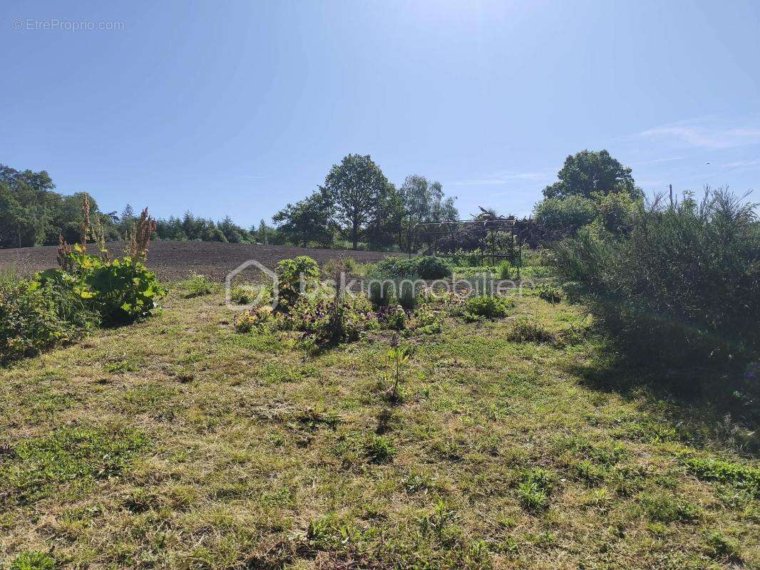 Maison à SAINT-PATRICE-DU-DESERT