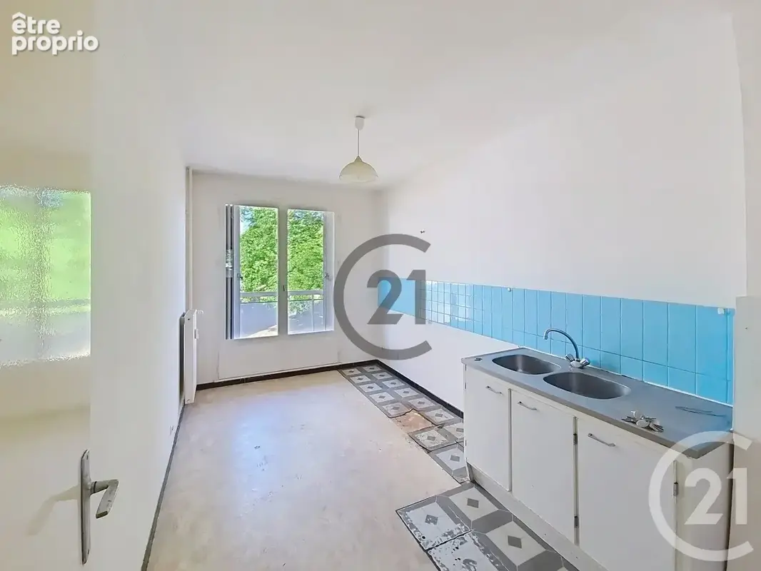 Appartement 2 pièces 52 m² à vendre à Migennes (89400) - photo 2