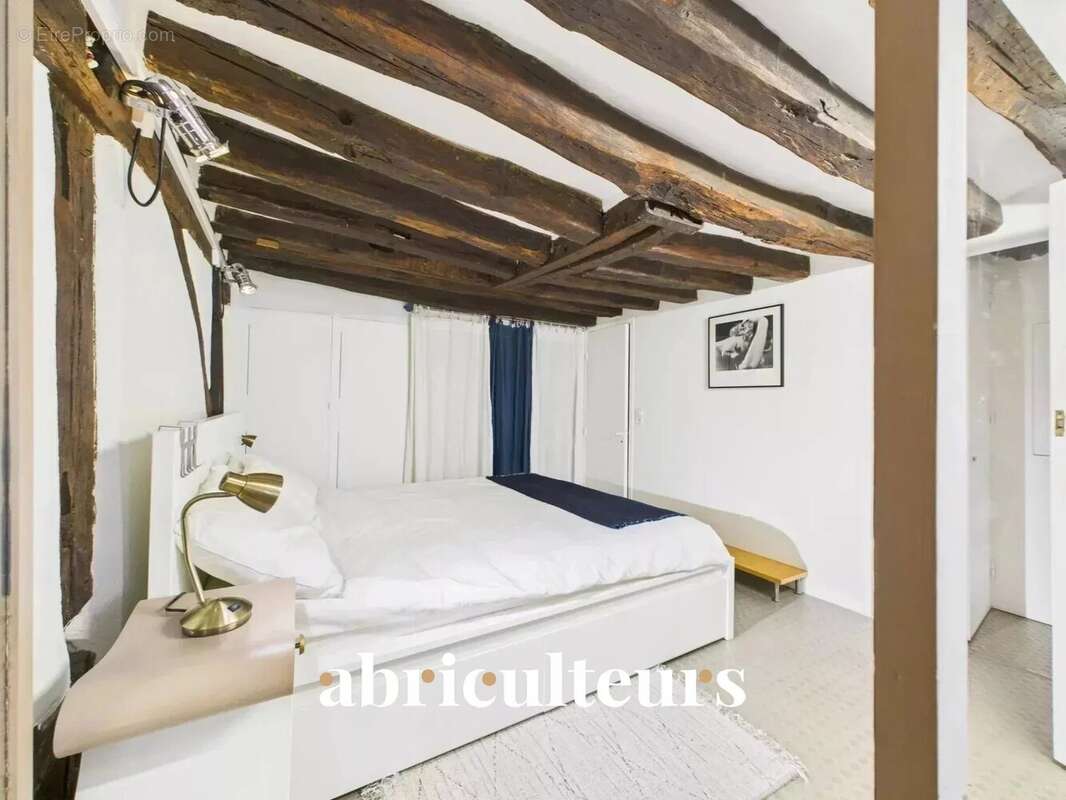 Commerce à PARIS-5E