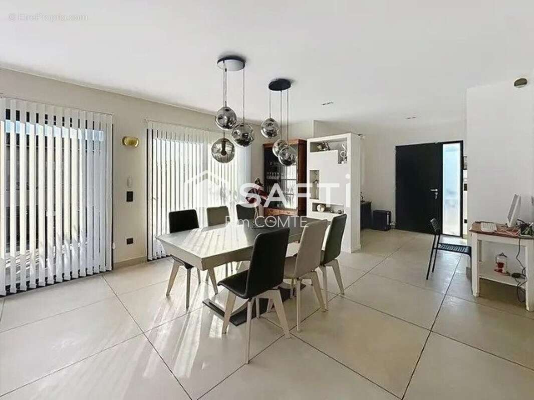 Photo 9 - Maison à ROUSSILLON