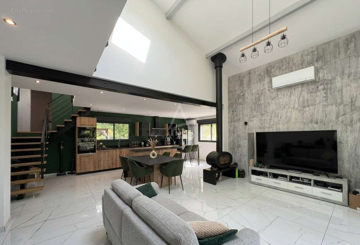 Maison à SAINT-CRICQ-VILLENEUVE