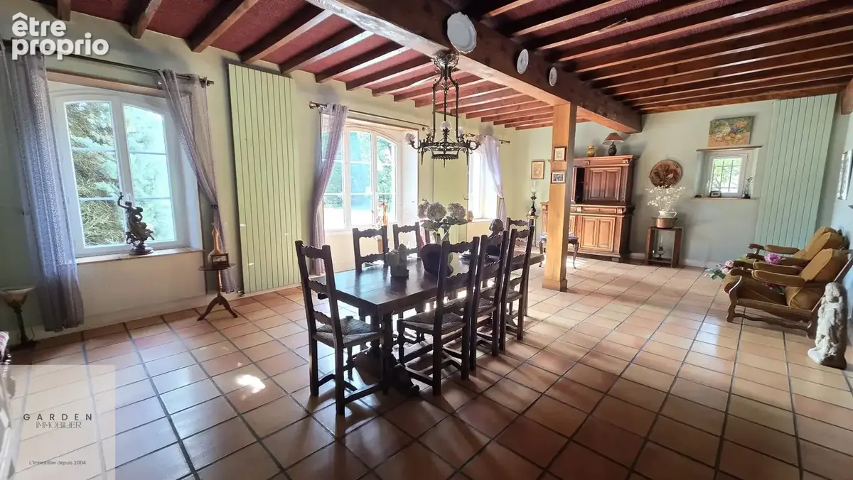 REVEL.    Propriété de Caractère,Charme,Prestige et fort potentiel - photo 12