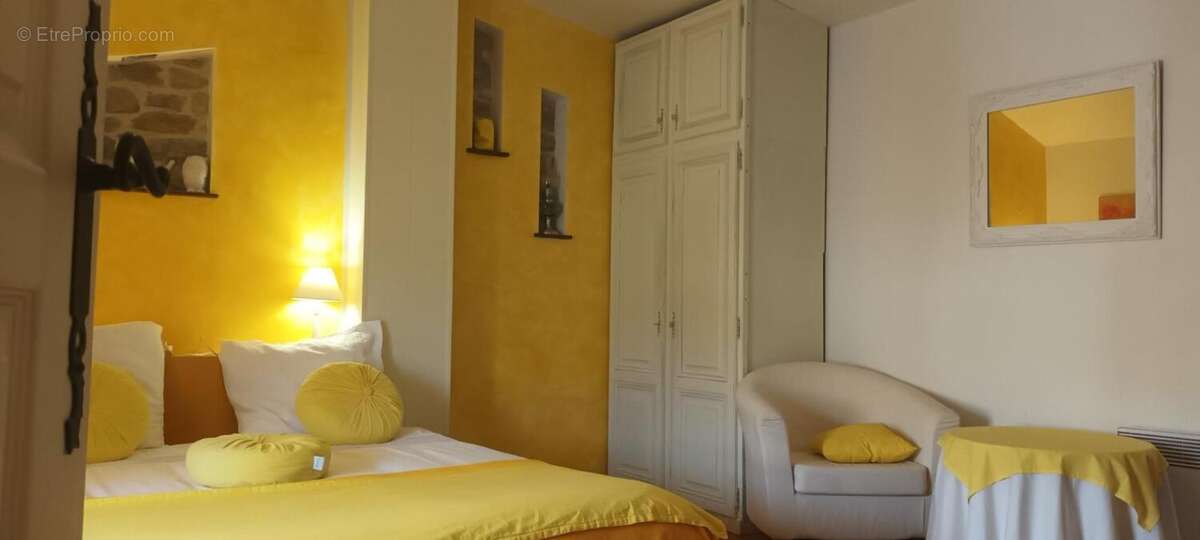 Maison à SAINT-FRICHOUX