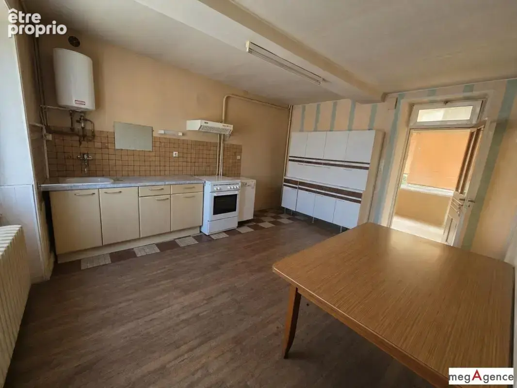 Maison de bourg en pierre 4 chambres - photo 4
