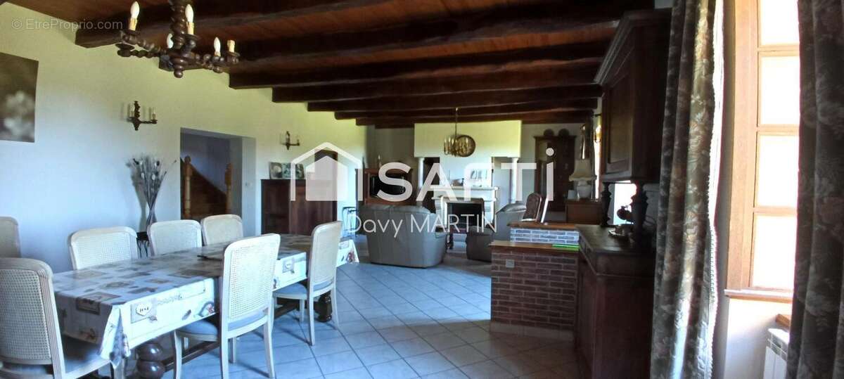 Photo 2 - Maison à VILLEFRANCHE-DE-PANAT