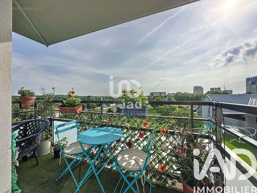 Photo 2 - Appartement à DAMMARIE-LES-LYS