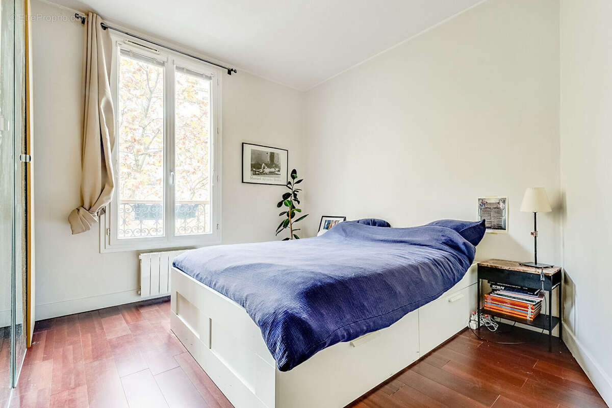 Appartement à PARIS-20E