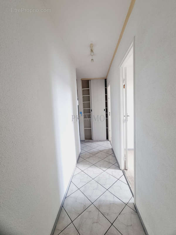 Appartement à FREJUS