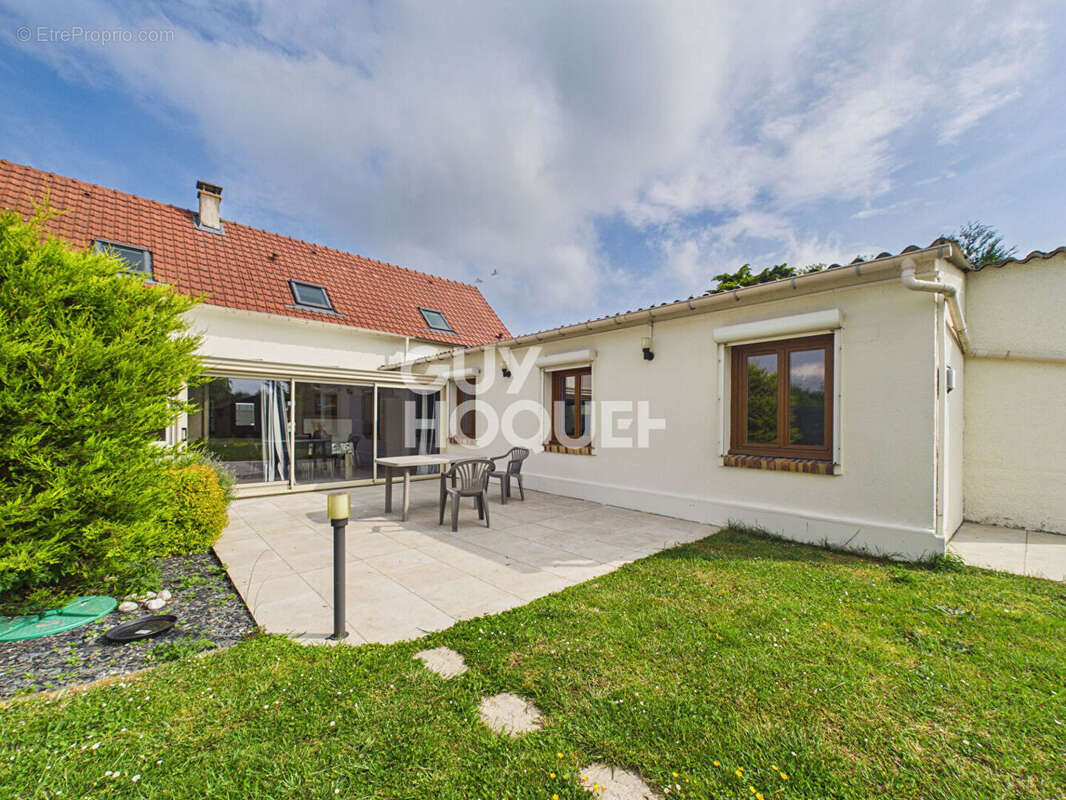 Charmante maison 6 pièces à vendre à Amfreville-sur-Iton - Rare sur le marché ! - photo 4