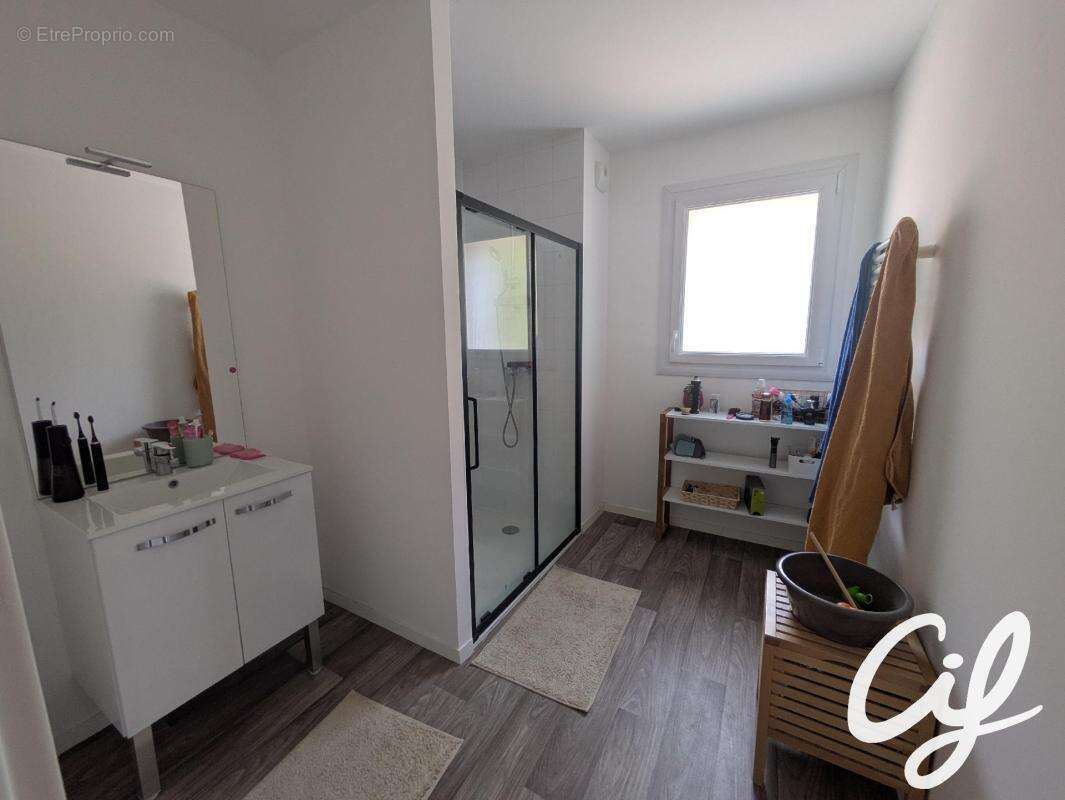 Appartement T3 ORVAULT - 69.62 m2  214 809 Euros - photo 8
