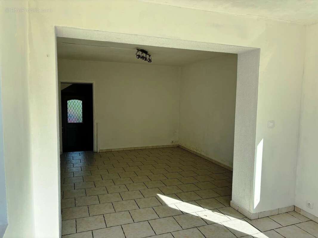 Maison à ELESMES