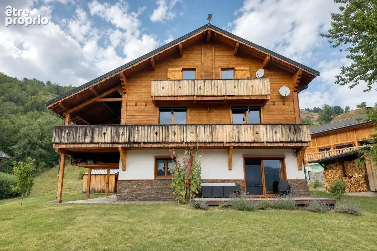 Maison de 10 pièces de 190 m² à Villarembert - photo 1