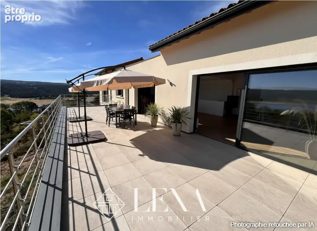 Maison contemporaine avec vue panoramique sur lac - photo 3