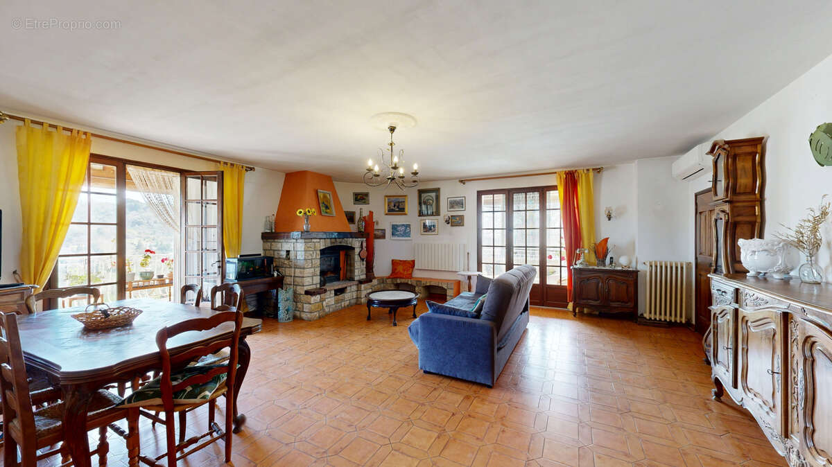 Maison à RIEZ