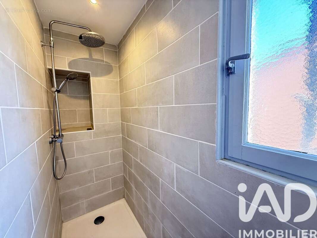 Maison 98 m² à Saint-Cyprien  - photo 9