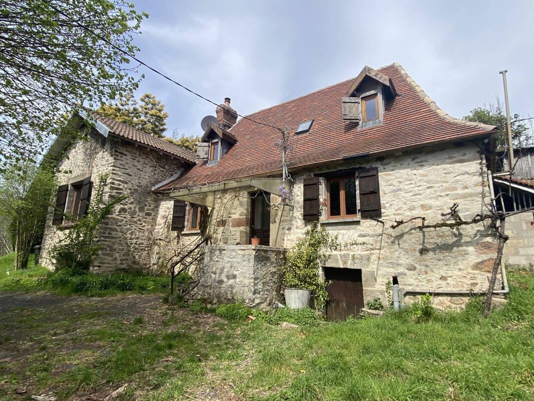 Maison à JUILLAC