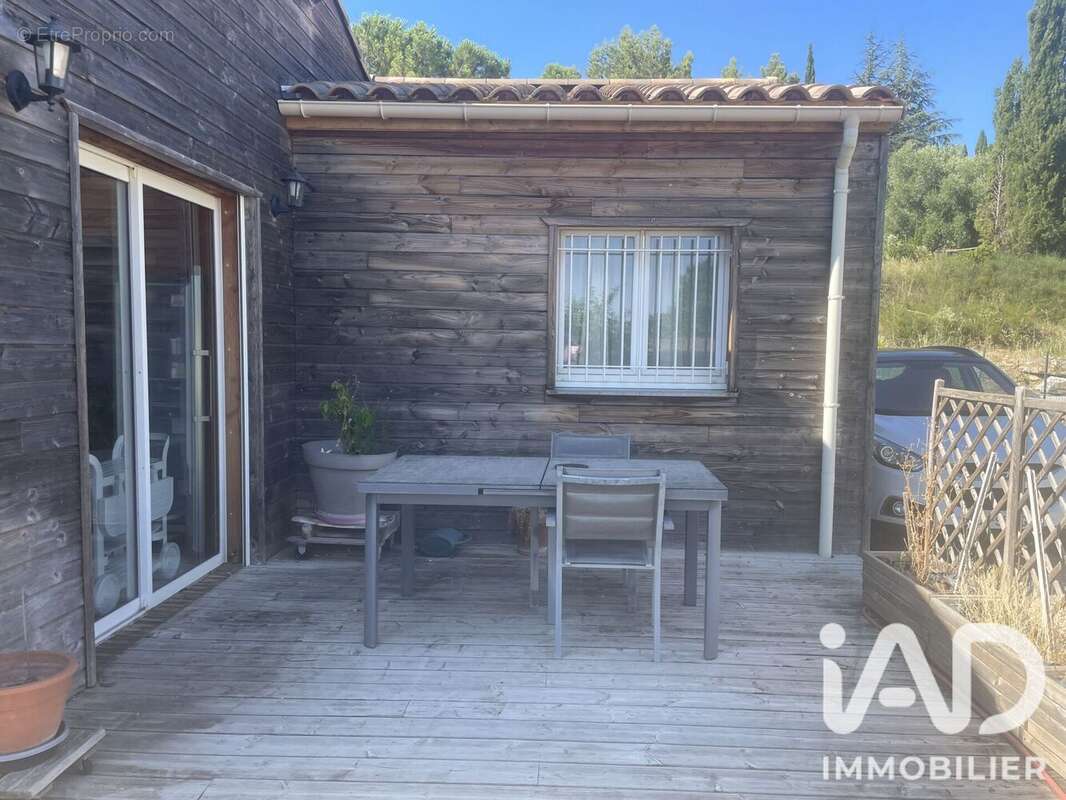 Maison 103 m² à Villeneuve-Minervois  - photo 7