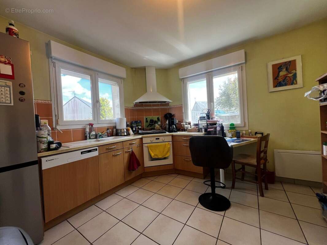 Maison 88 m² à Le Molay-Littry  - photo 4