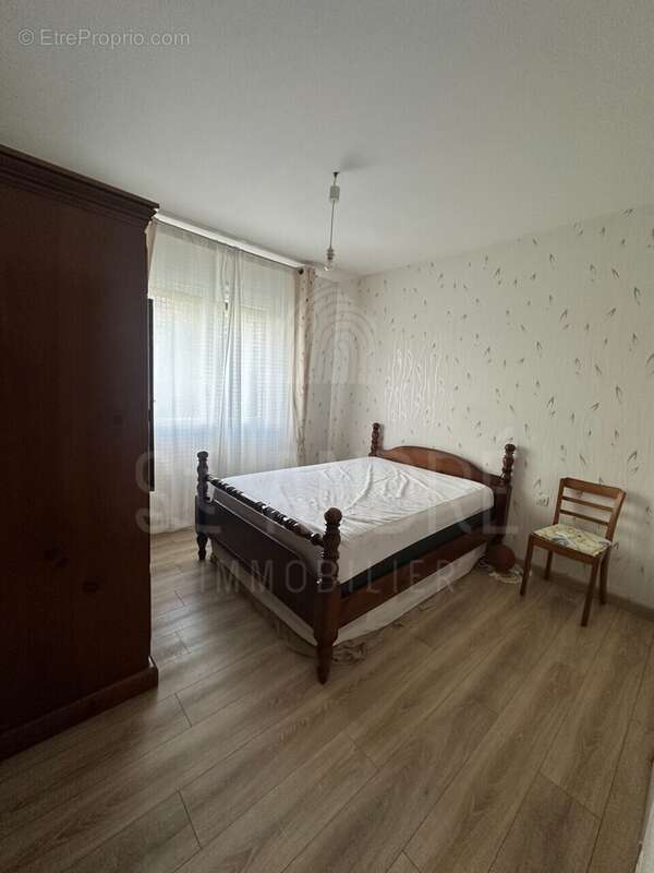 Maison à SAINT-SIMEON-DE-BRESSIEUX