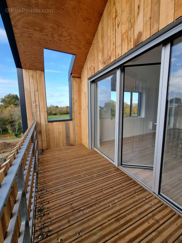 Appartement à SAINT-ERBLON