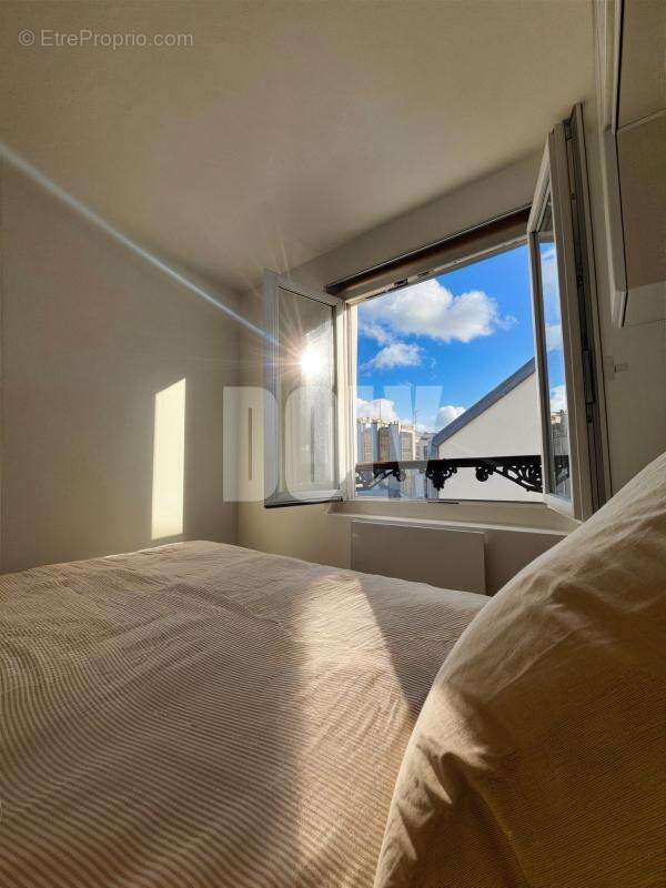 Appartement à PARIS-9E