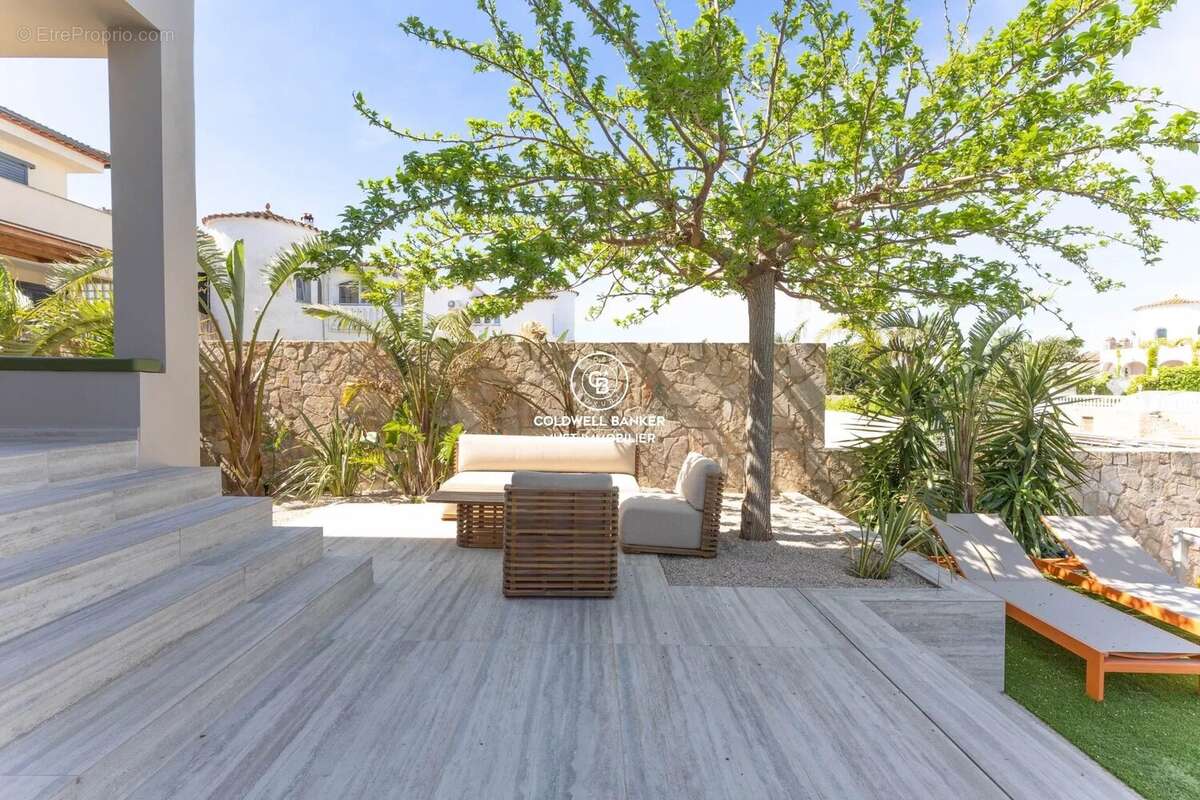 Maison à LE CHATEAU-D'OLERON