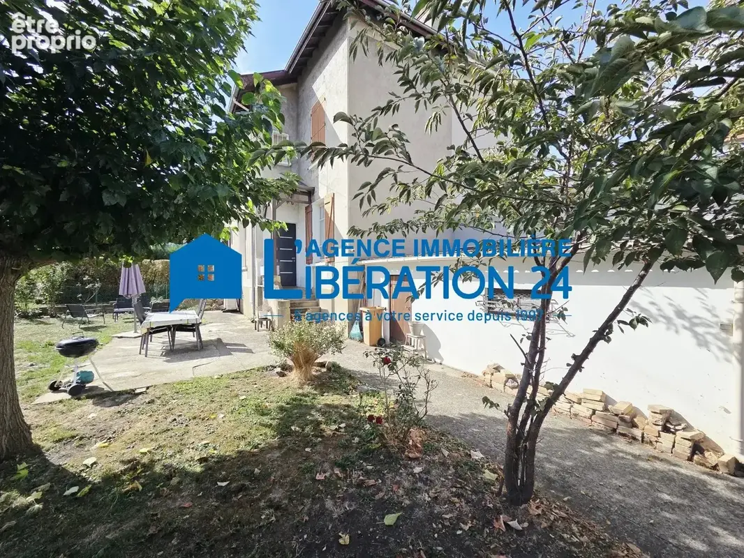 maison mitoyenne 95 m² sur 267m² - photo 1