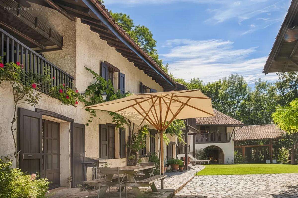 Maison à VOUREY