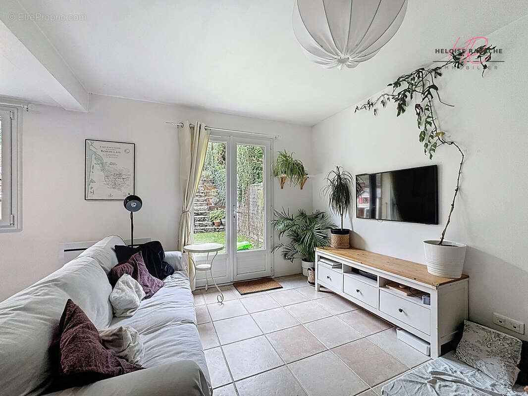 Maison à MANTES-LA-VILLE