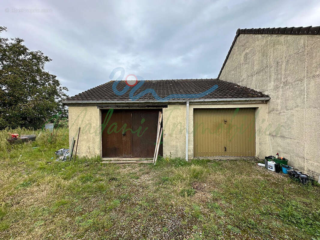 Maison à SAINT-ILLIERS-LA-VILLE