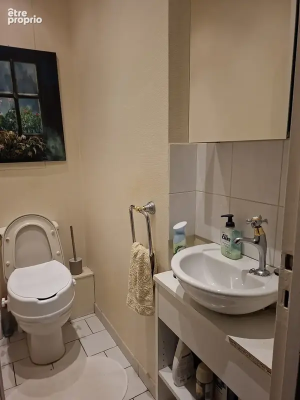 Appartement 74 m² à Fontenay-Le-Fleury  - photo 8