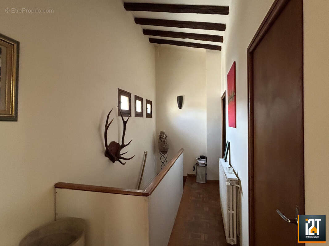 Maison à MONTPEZAT