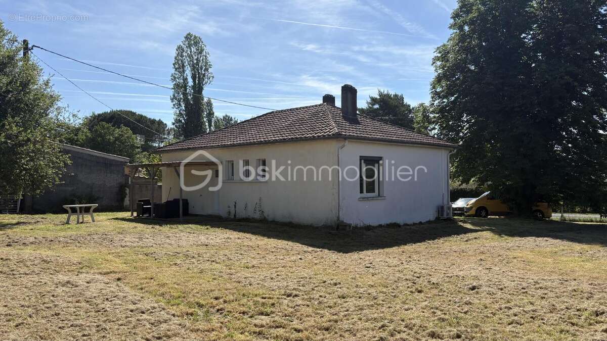 Maison à PRIGONRIEUX