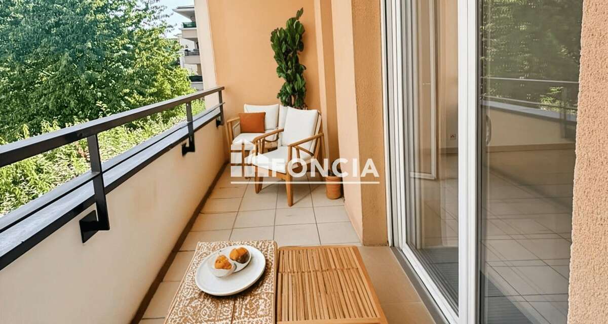 Appartement à BUSSY-SAINT-GEORGES
