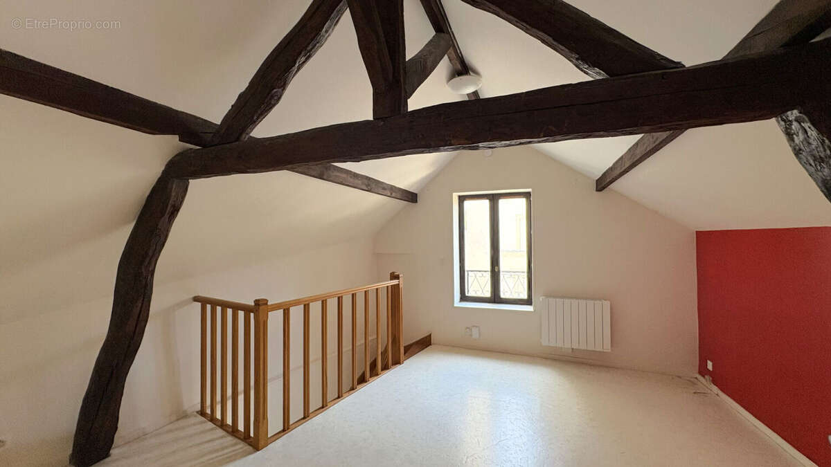 Appartement à COYE-LA-FORET