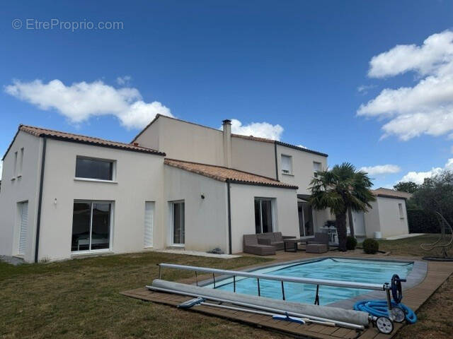 Maison à SAINTE-HERMINE
