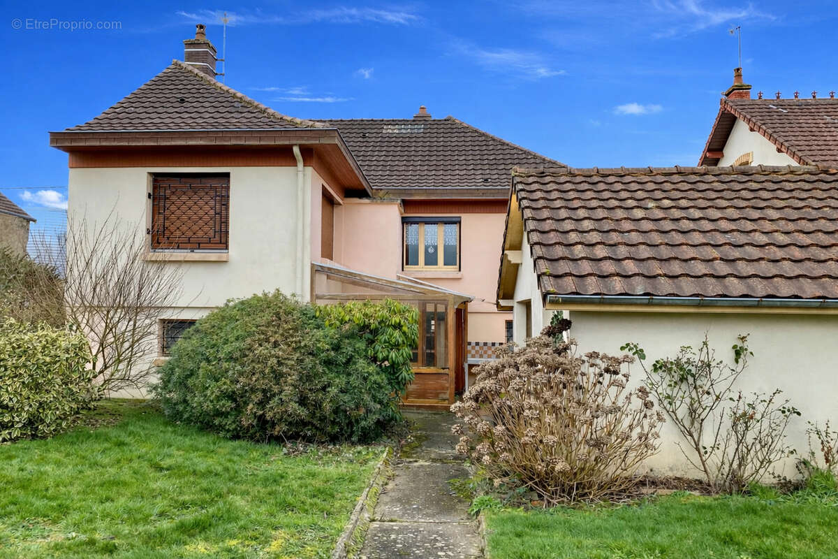 Maison à SAINT-VALLIER
