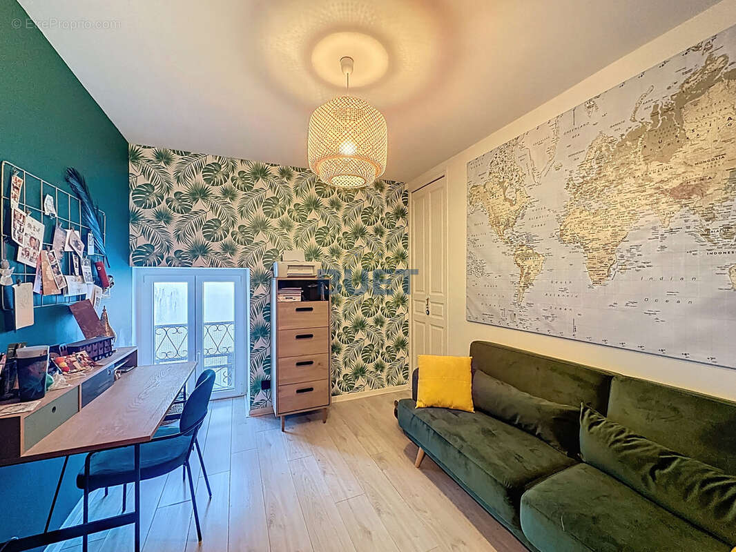 Appartement à AHUY