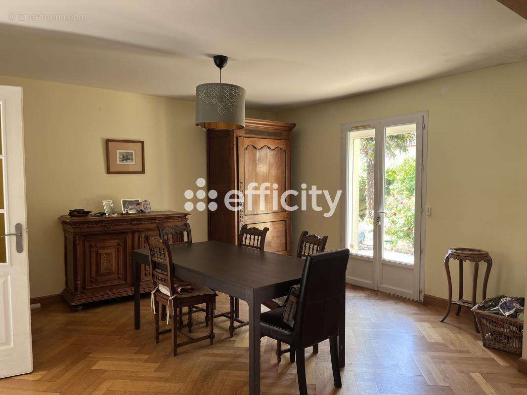 Maison 139 m² à Niort  - photo 3