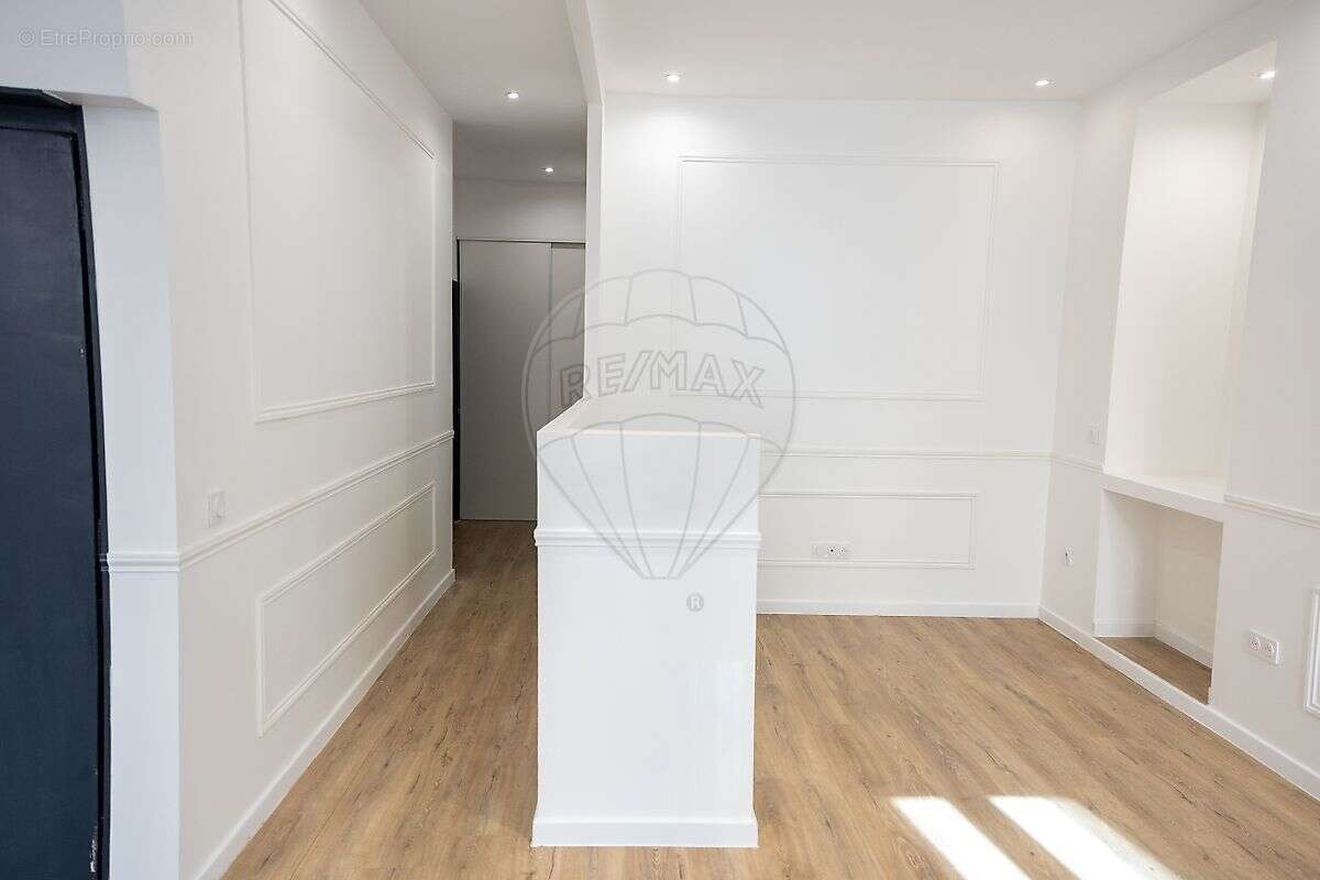 Appartement à MARSEILLE-4E