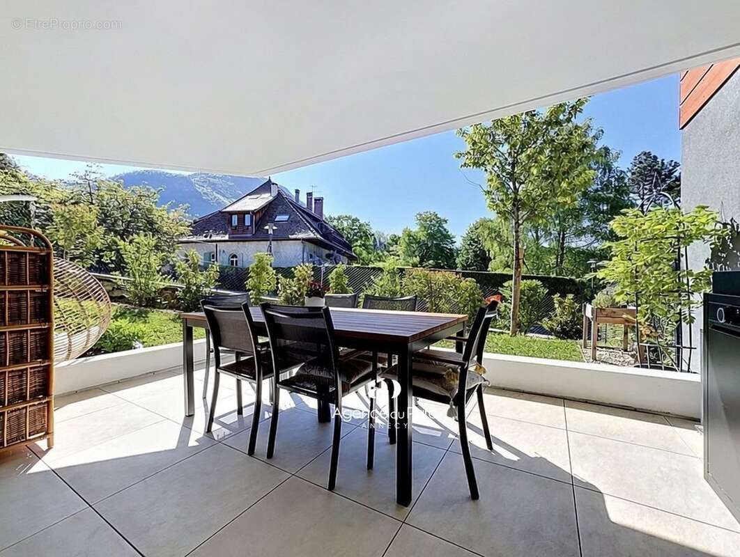 Appartement à ANNECY-LE-VIEUX