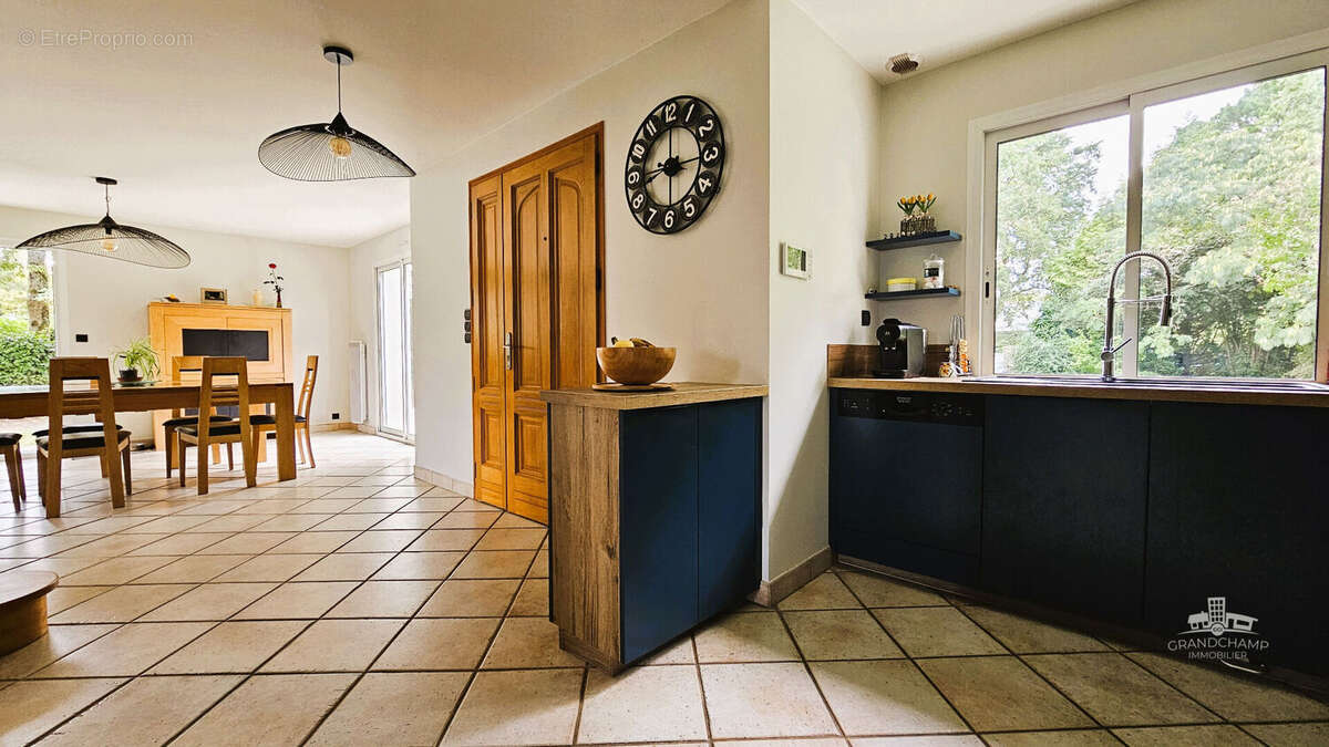 Maison à GRANDCHAMPS-DES-FONTAINES