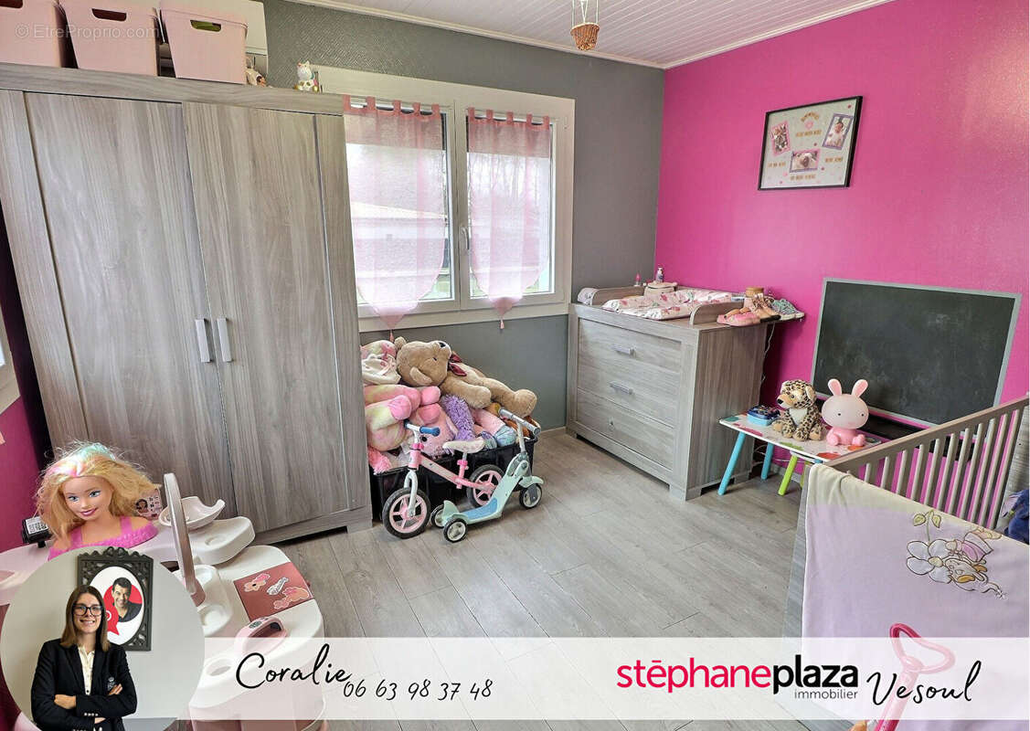 Appartement à VELLE-LE-CHATEL